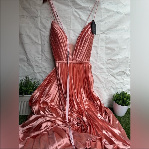 IEENA 1 FOR MAC DUGGAL Pleated Rose Gold Maxi Dresss size 12 women NWT $398 - Picture 5 of 11